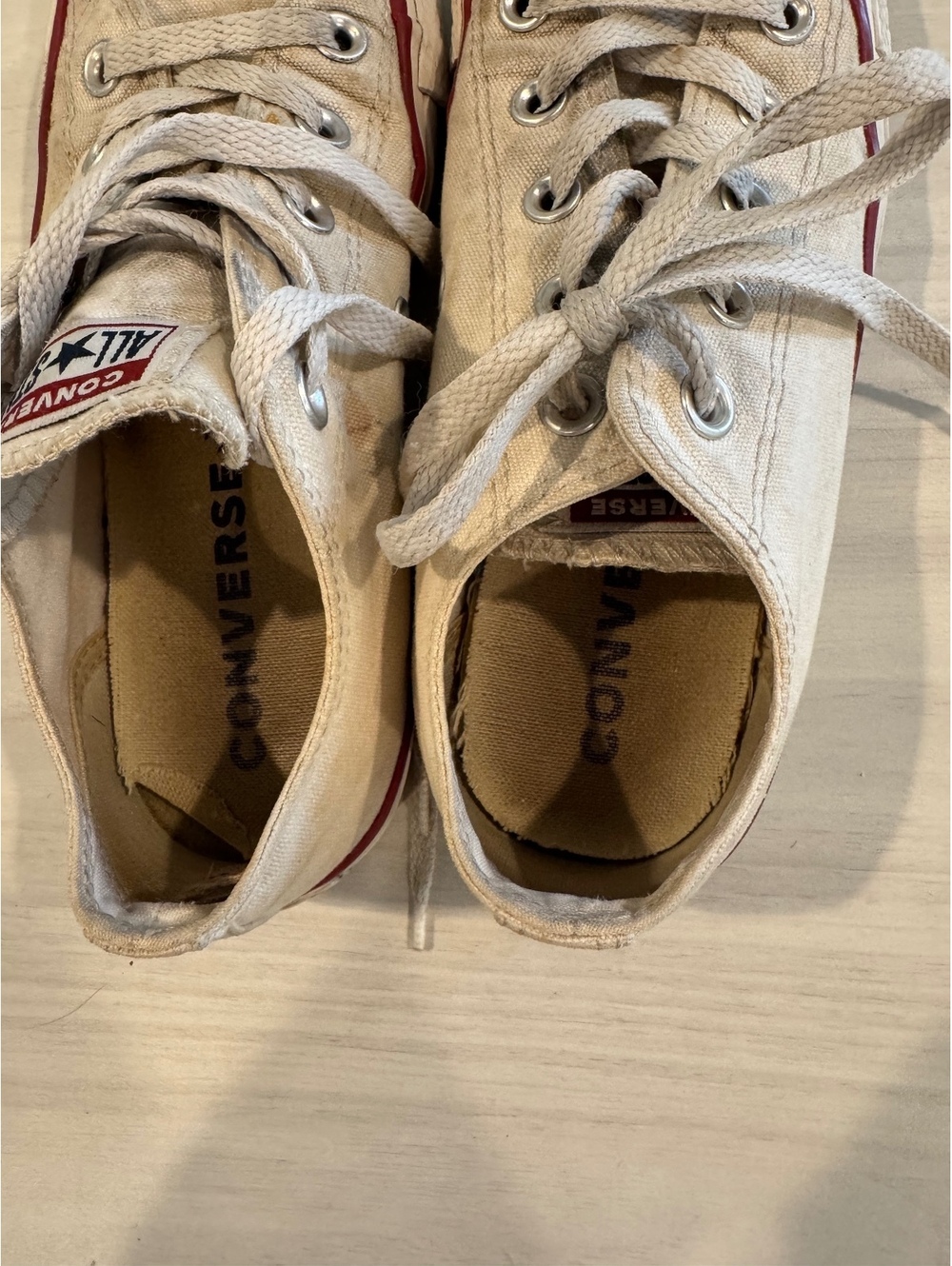 Converse White Chuck Taylor Low Top Mens 4 Women's 5